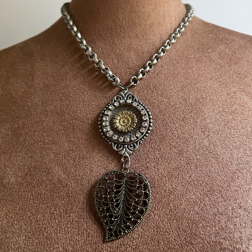 Mixed‎ Metal Sunflower Filigree Leaf Pendant Necklace 20 Inch Cottagecore